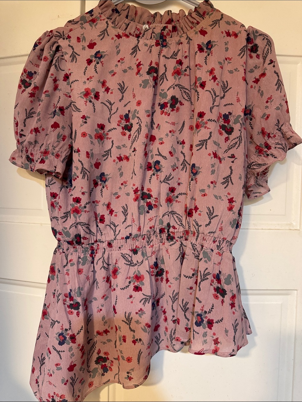 Lea & Viola Dusty Pink Floral Peplum Puff-Sleeve Blouse